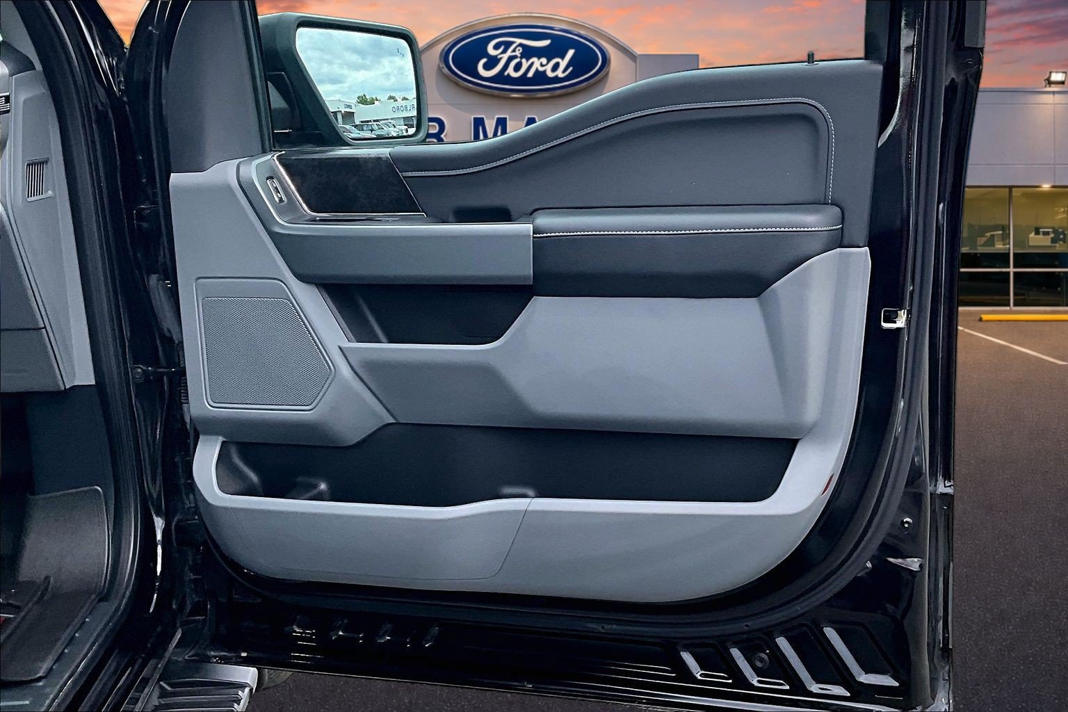 Certified 2022 Ford F150 XLT w/ Equipment Group 301A Mid AWD/4WD image 25