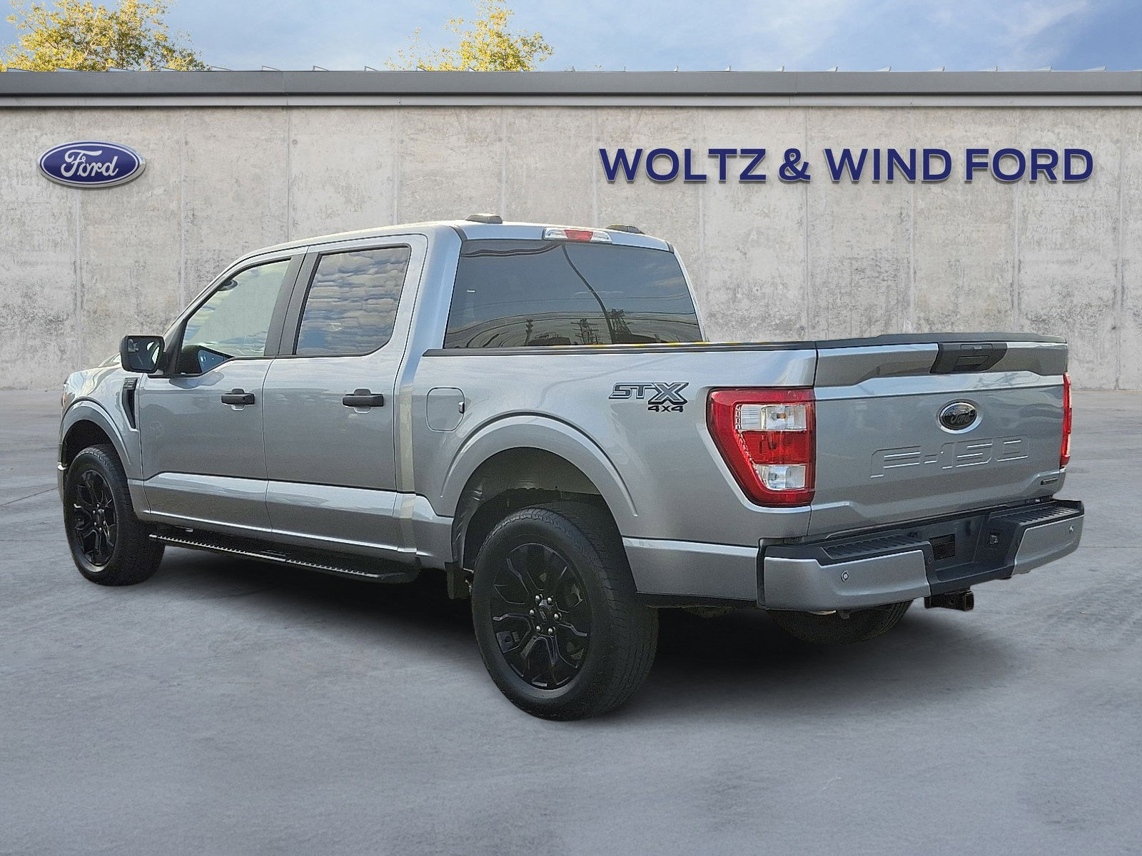 Certified 2022 Ford F150 XL w/ STX Black Appearance Package image 4