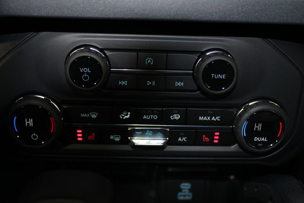 New 2025 Ford Bronco Big Bend w/ Black Diamond Package image 41