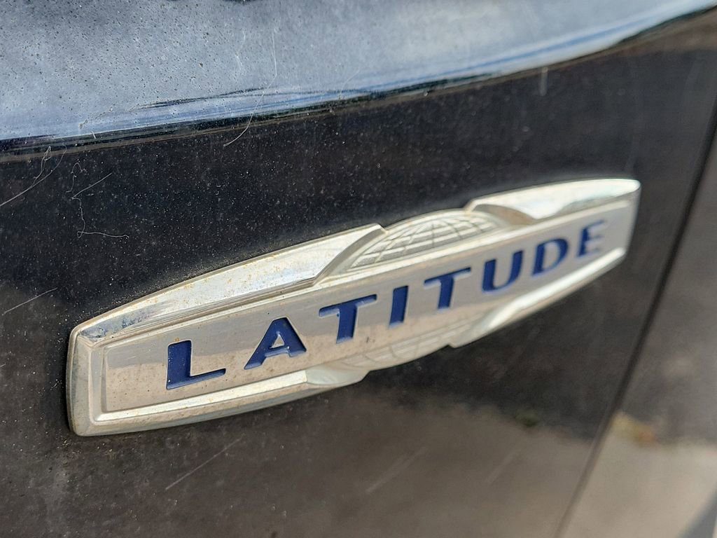 Used 2020 Jeep Renegade Latitude w/ Cold Weather Group image 16