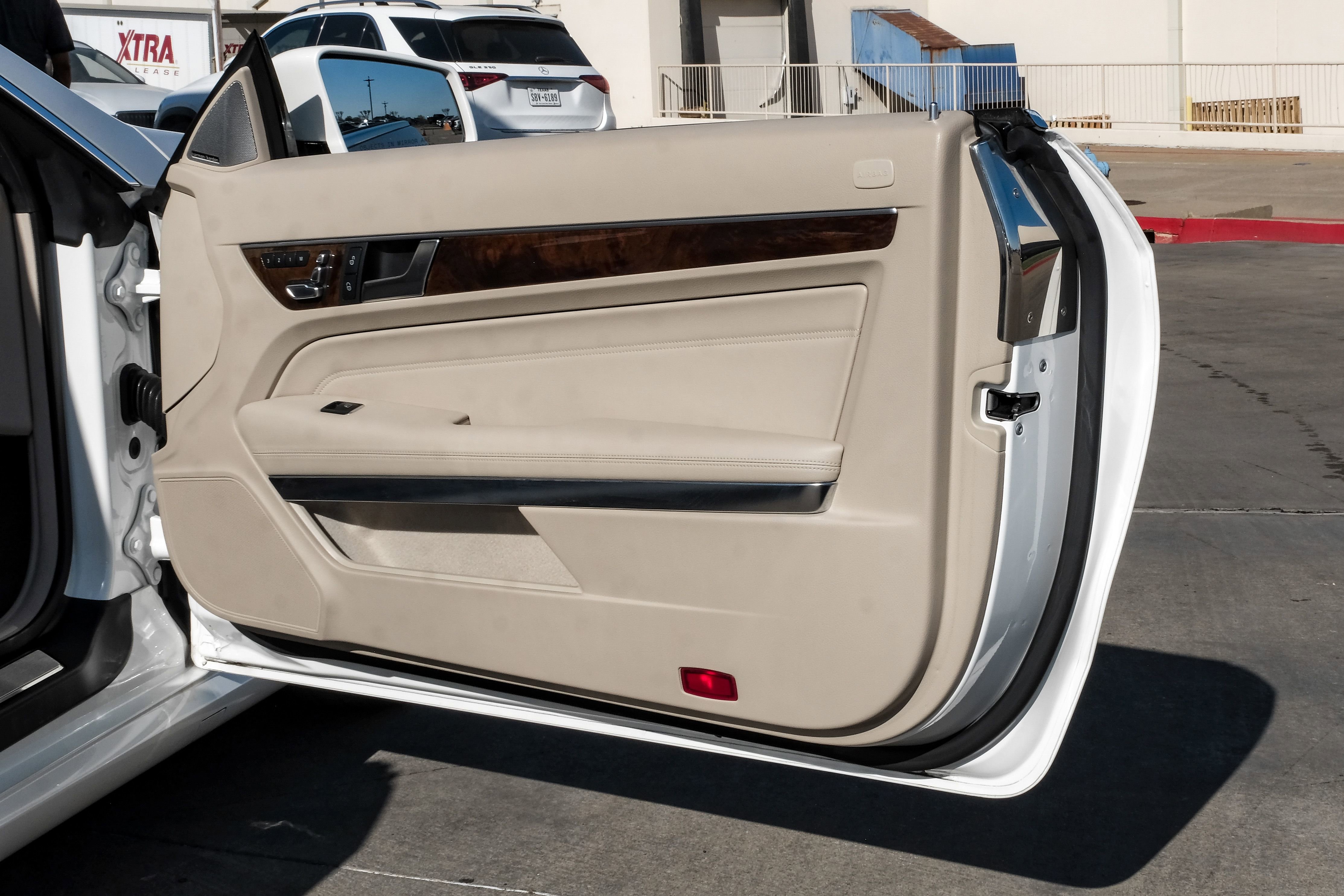 Used 2014 Mercedes-Benz E 550 Cabriolet w/ Premium 1 Package image 35