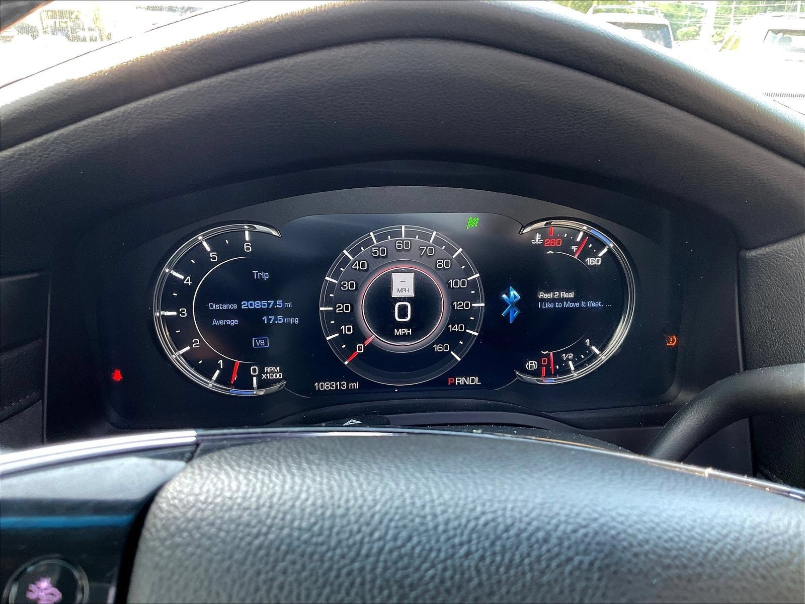 Used 2019 Cadillac Escalade Luxury AWD/4WD image 15