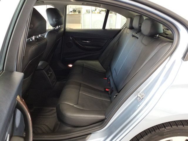 Used 2014 BMW 335i Sedan RWD image 13