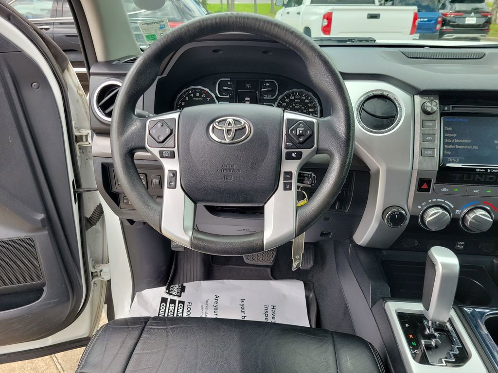 Used 2019 Toyota Tundra SR5 w/ SR5 Upgrade Package AWD/4WD image 20