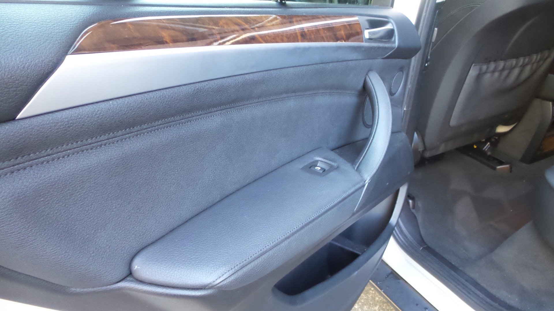 Used 2012 BMW X5 xDrive35d image 71