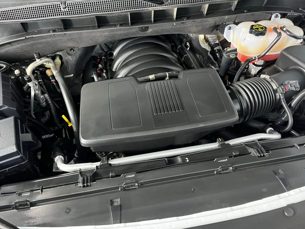 Used 2025 Chevrolet Tahoe LT image 36