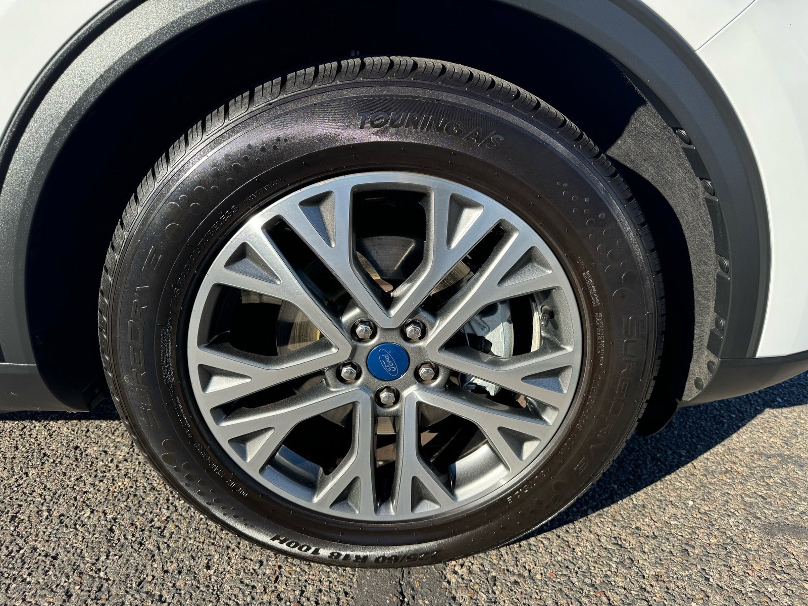 Used 2022 Ford Escape SEL image 9