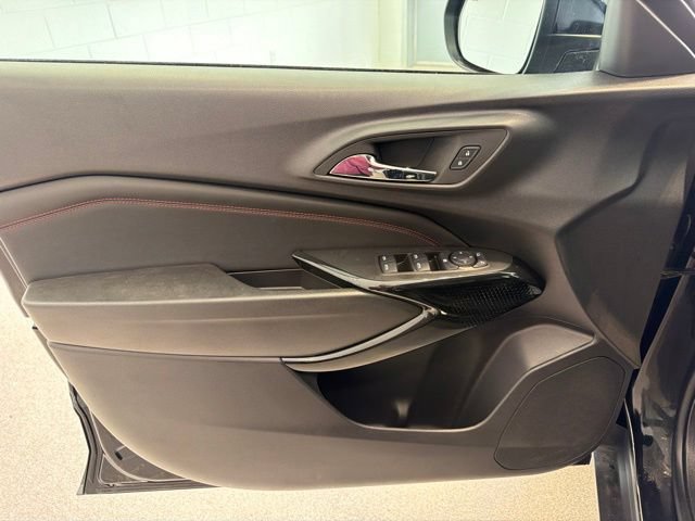 Certified 2025 Chevrolet Trax RS w/ Driver Confidence Package FWD image 14
