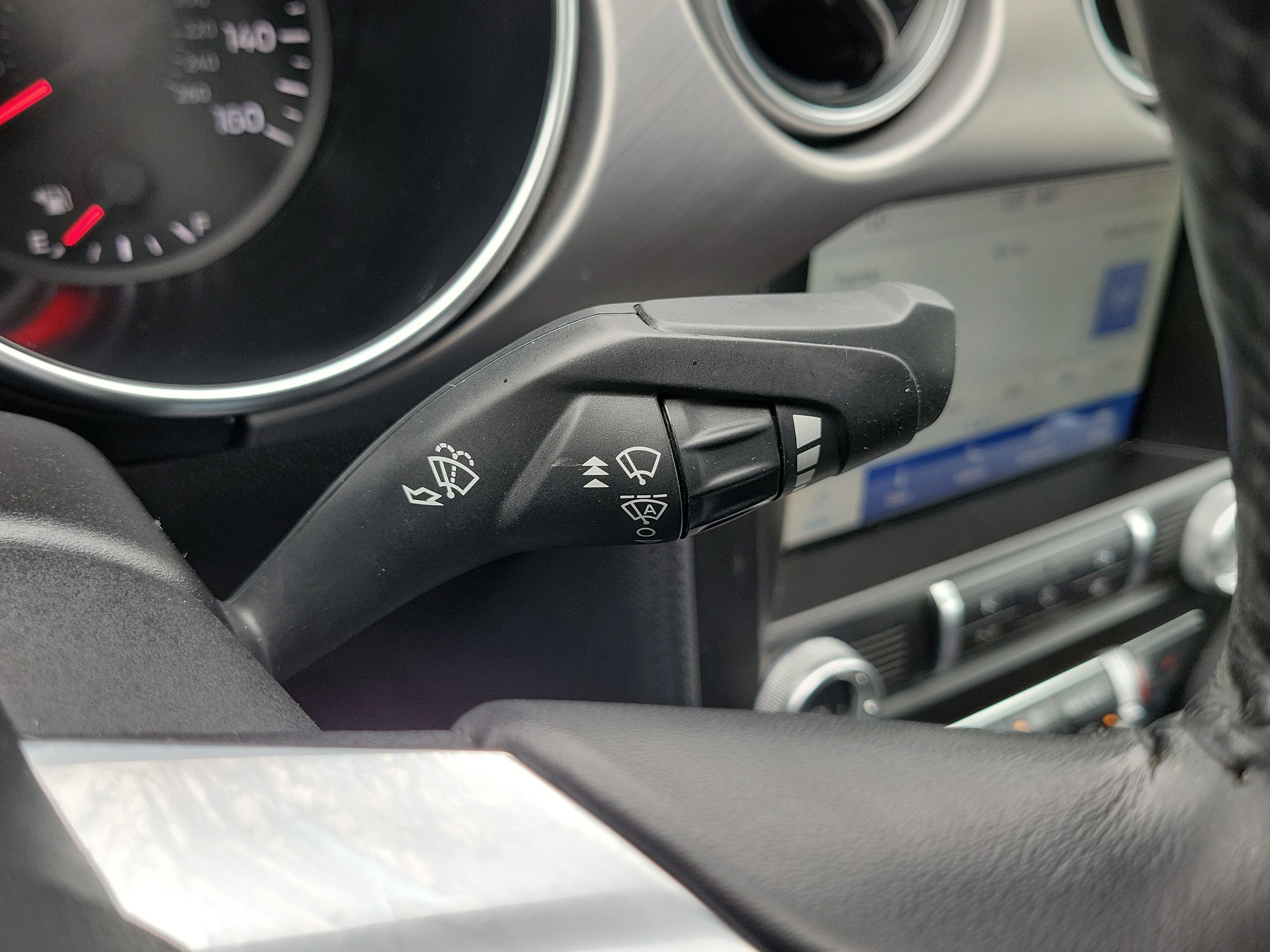 Used 2022 Ford Mustang Premium RWD image 23