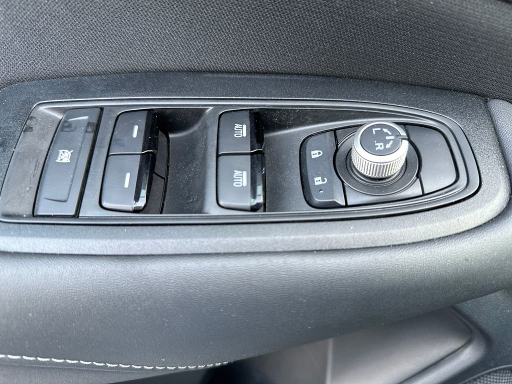 Certified 2025 Subaru Outback Premium image 25