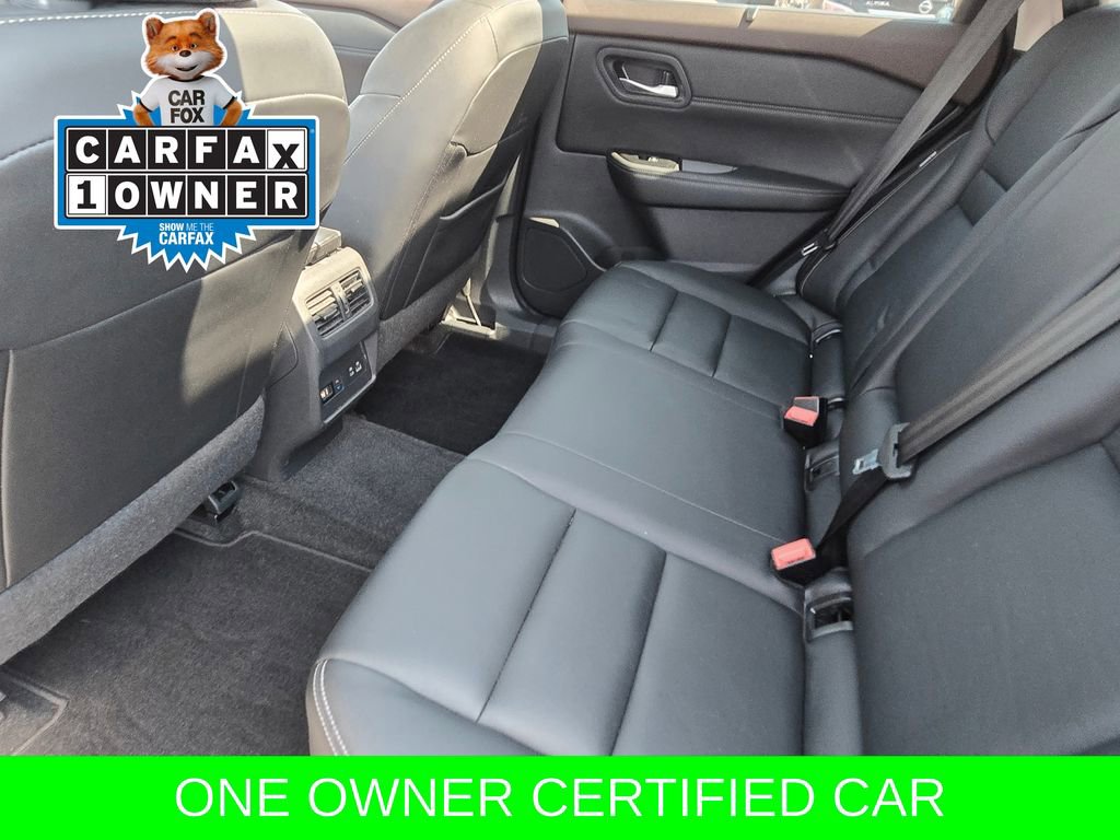 Used 2024 Nissan Pathfinder S AWD/4WD image 15