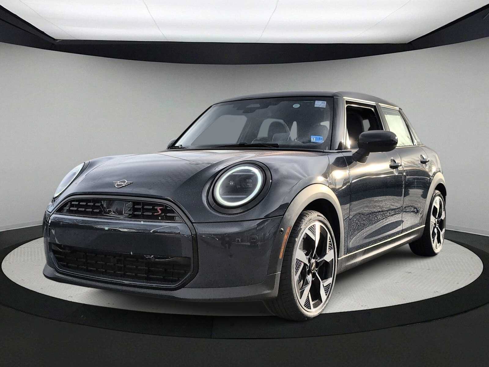 New 2026 MINI Cooper S FWD image 4