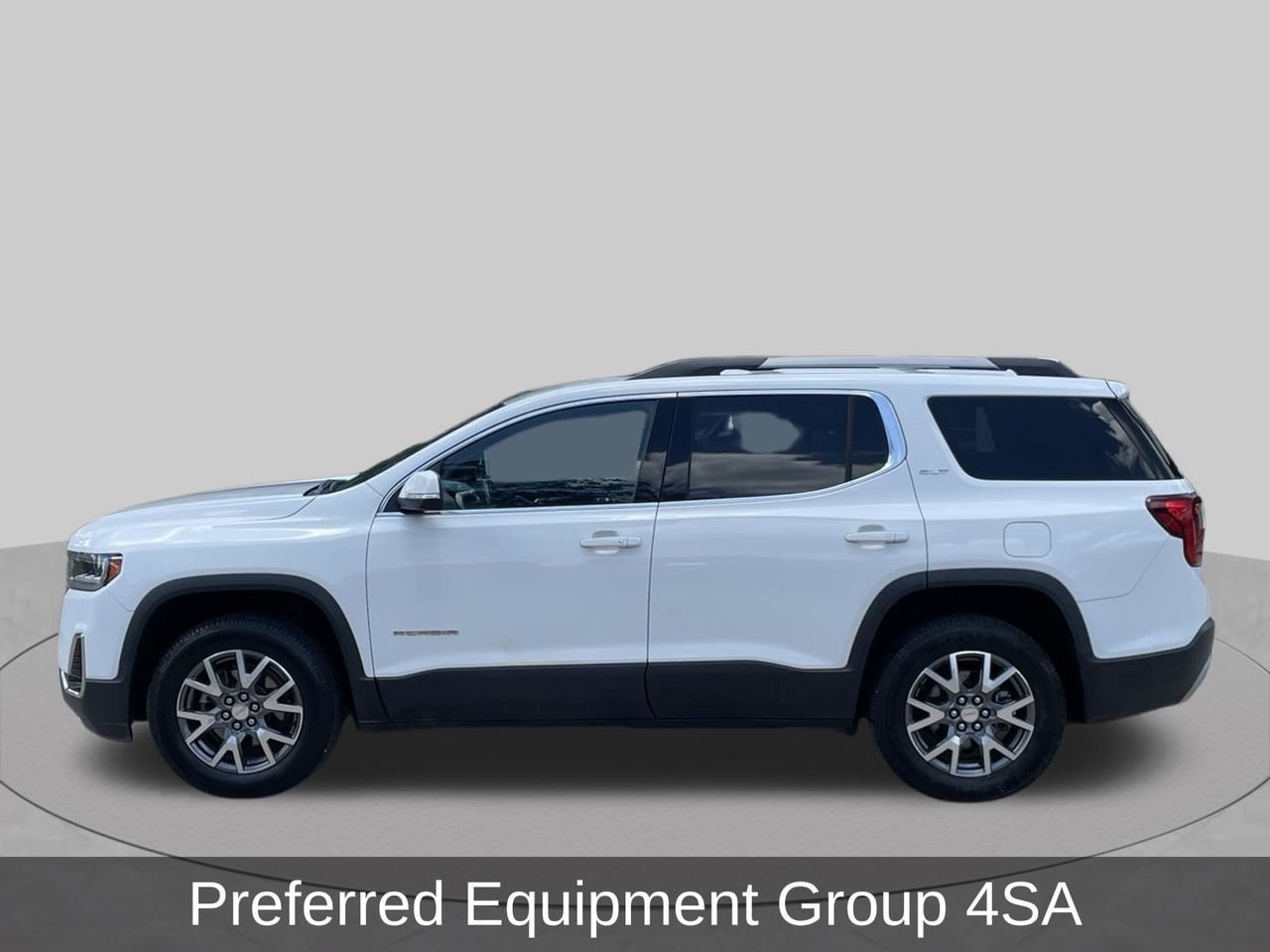 Used 2023 GMC Acadia SLT FWD image 3