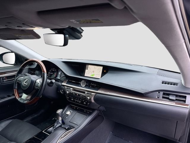 Used 2017 Lexus ES 350 w/ Navigation System Package image 29