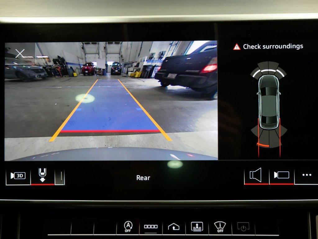 Used 2021 Audi A8 L 3.0T w/ Executive Plus Package image 18