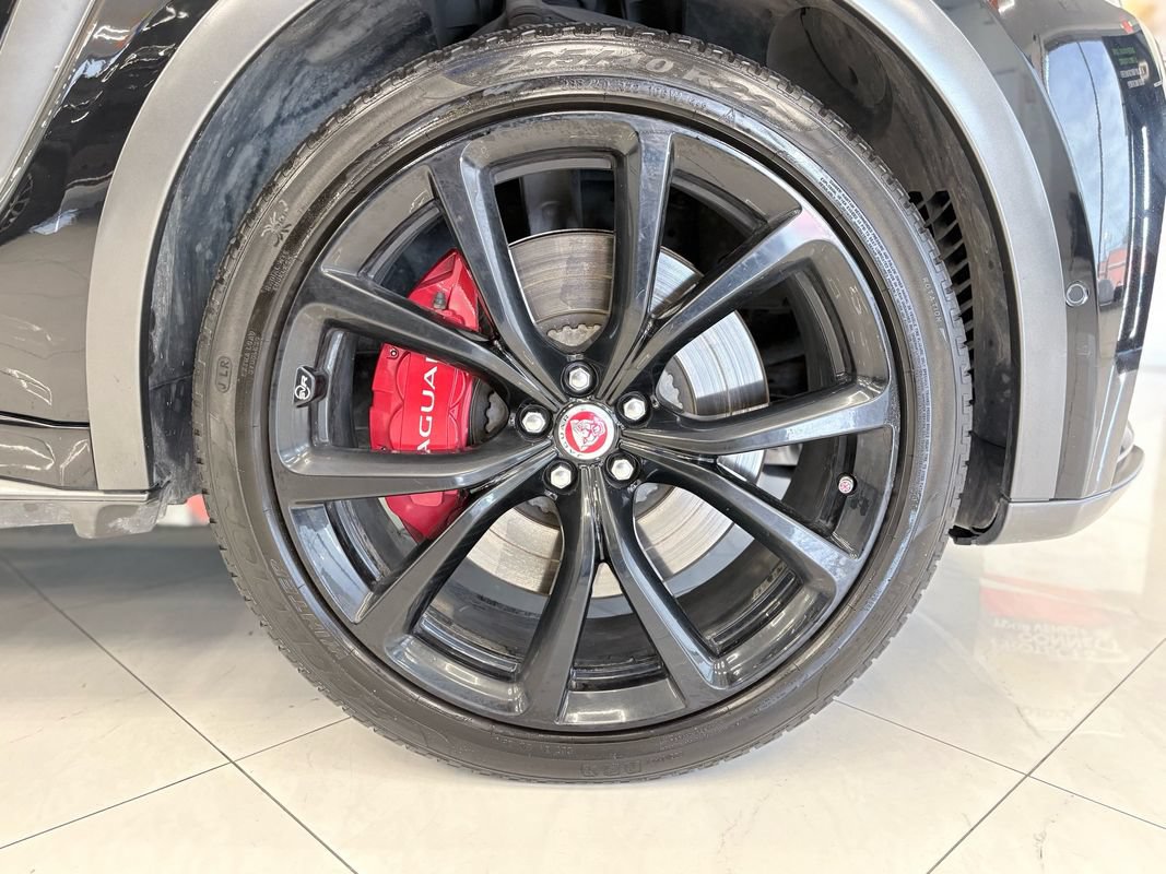 Used 2020 Jaguar F-PACE SVR AWD/4WD image 38