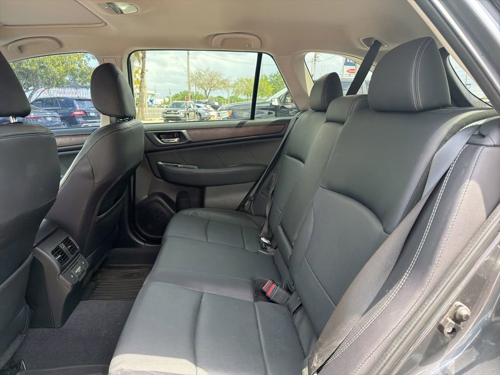 Used 2018 Subaru Outback 2.5i Limited image 4