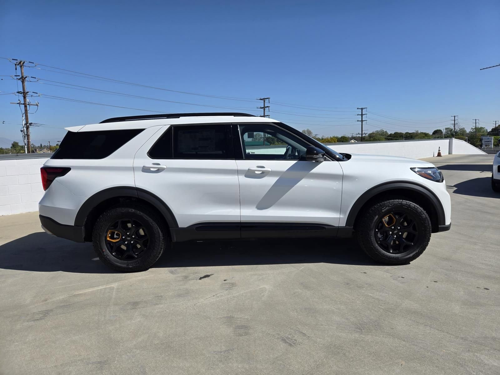 New 2026 Ford Explorer Tremor w/ Tremor Ultimate Package image 2