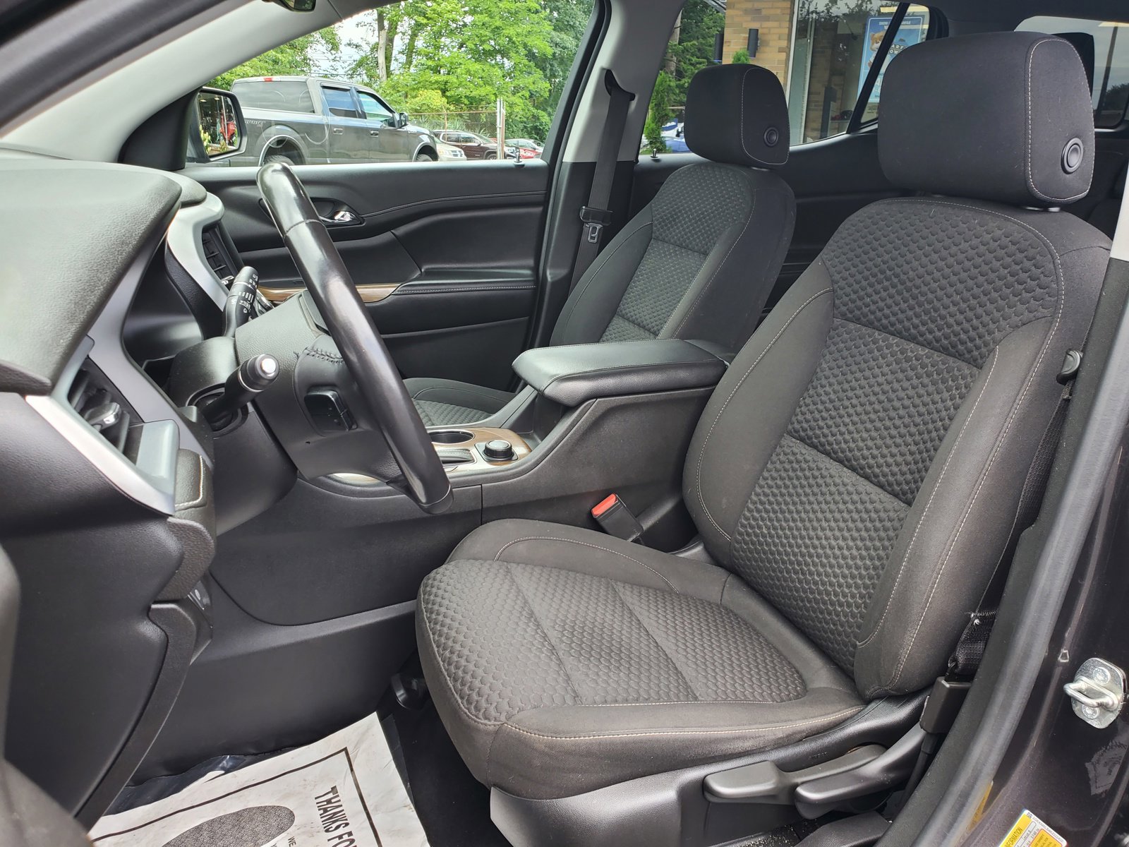 Used 2019 GMC Acadia SLE image 16