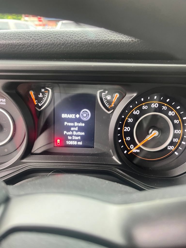 Used 2025 Jeep Gladiator Sport AWD/4WD image 9