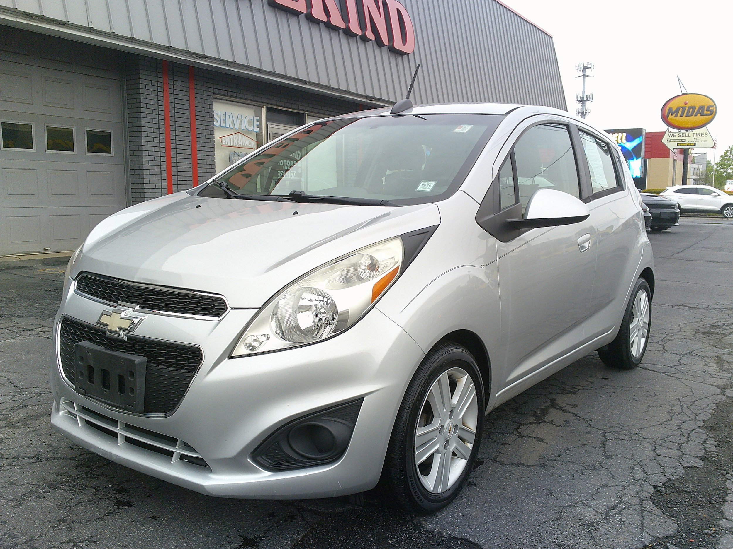 Used 2015 Chevrolet Spark LT FWD image 10