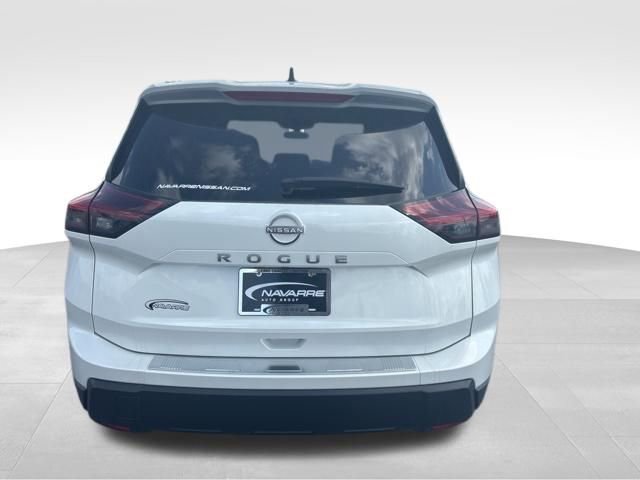 New 2026 Nissan Rogue SV image 8