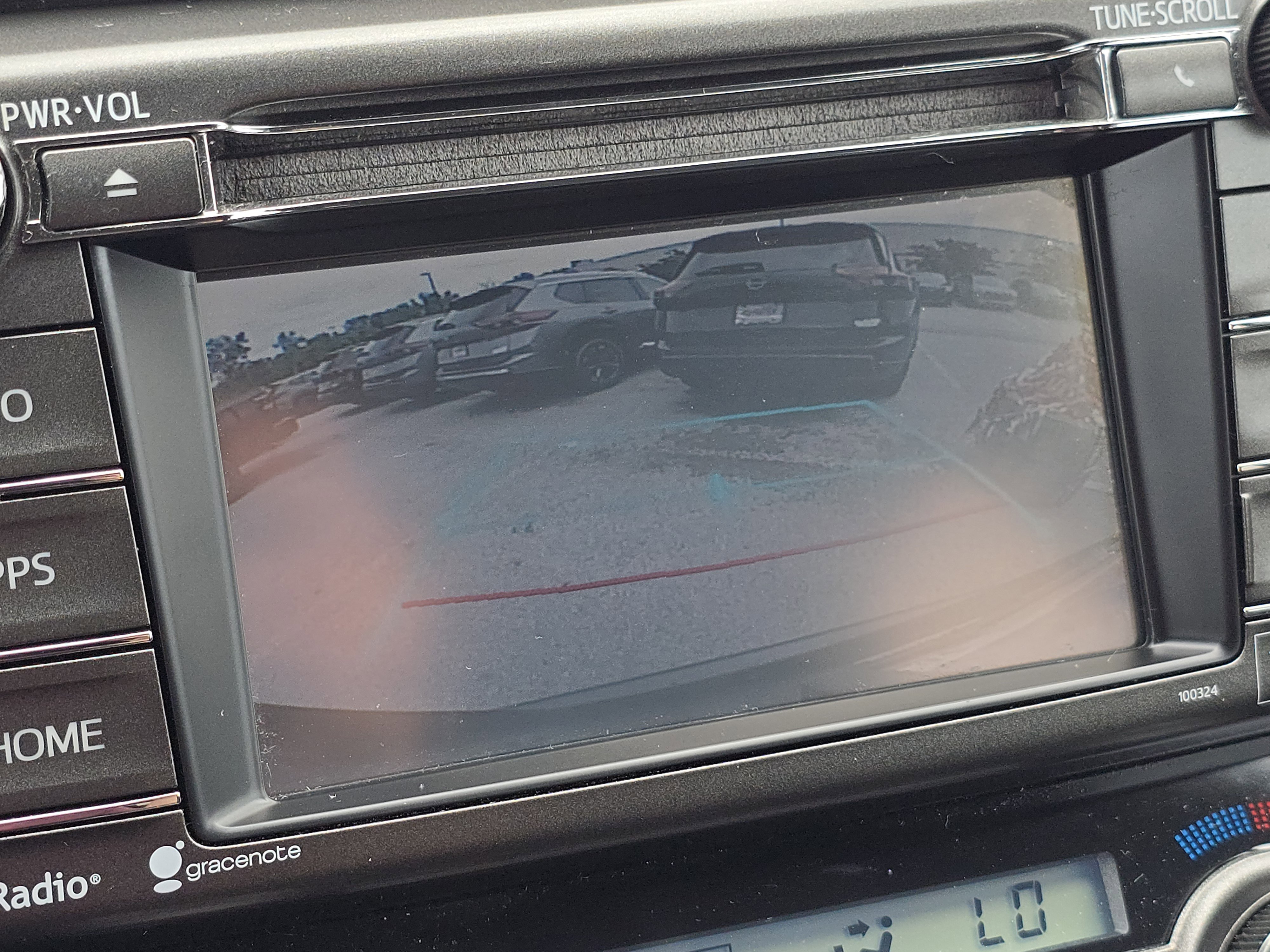 Used 2015 Toyota RAV4 Limited w/ Technology Package FWD image 11