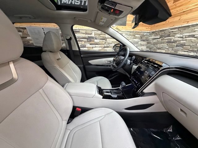 Certified 2022 Hyundai Tucson SEL w/ Convenience + Premium Package AWD/4WD image 16