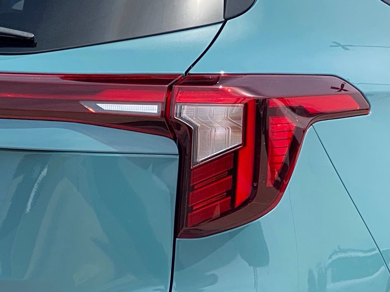 New 2026 Kia Seltos S FWD image 4