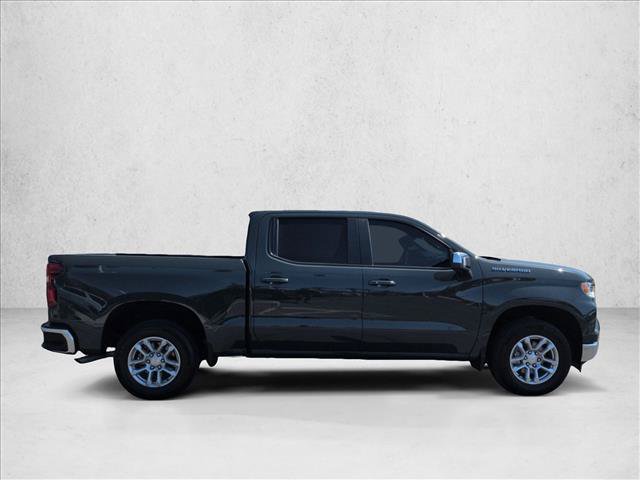 Used 2025 Chevrolet Silverado 1500 LT w/ Safety Package RWD image 9