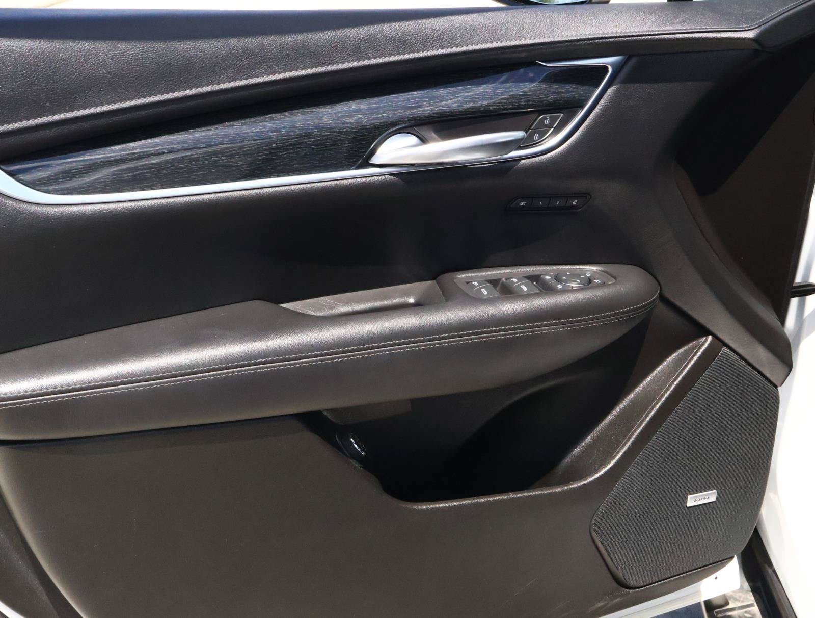 Used 2022 Cadillac XT5 Premium Luxury FWD image 20