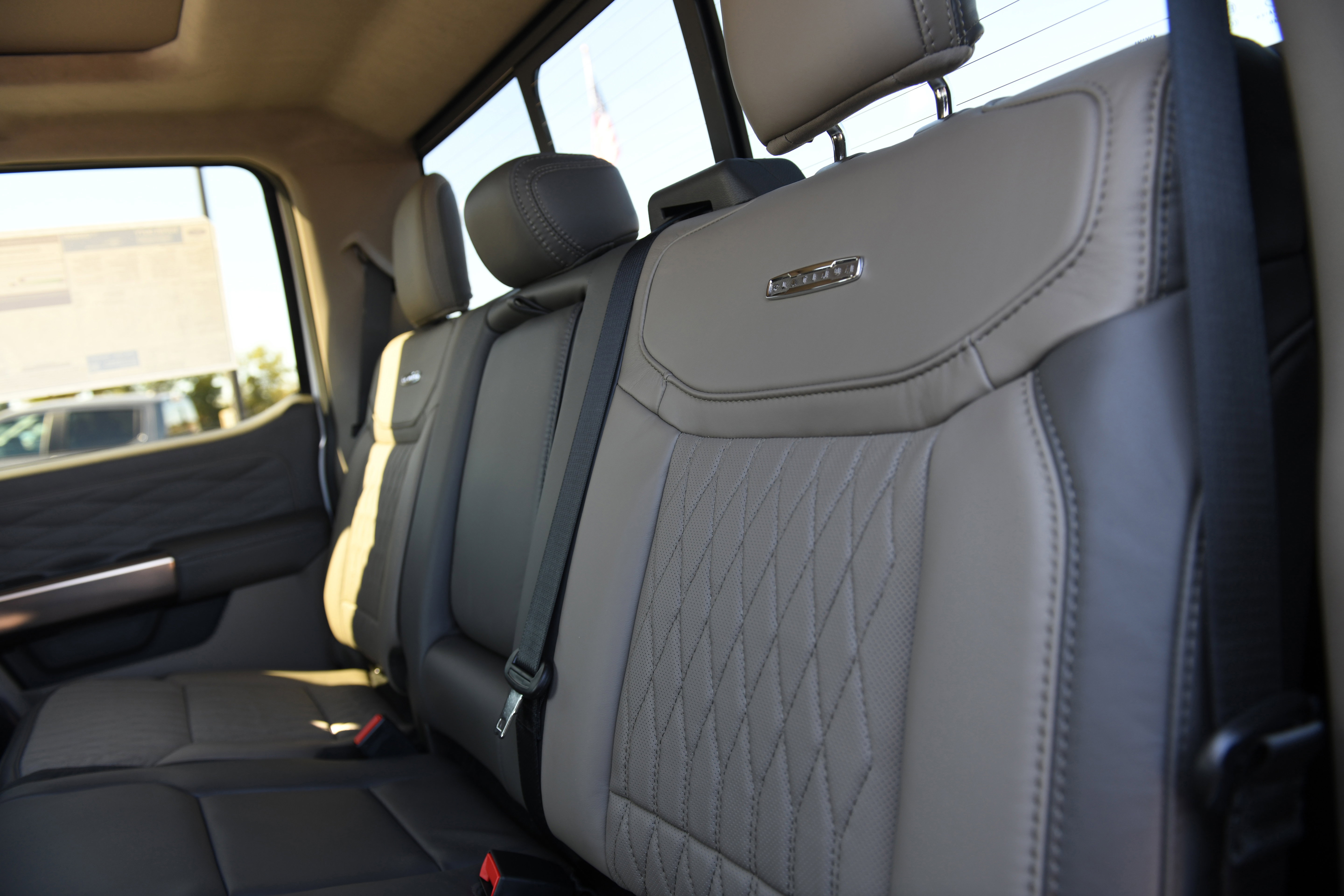 New 2026 Ford F250 Platinum w/ Platinum Plus Package image 23