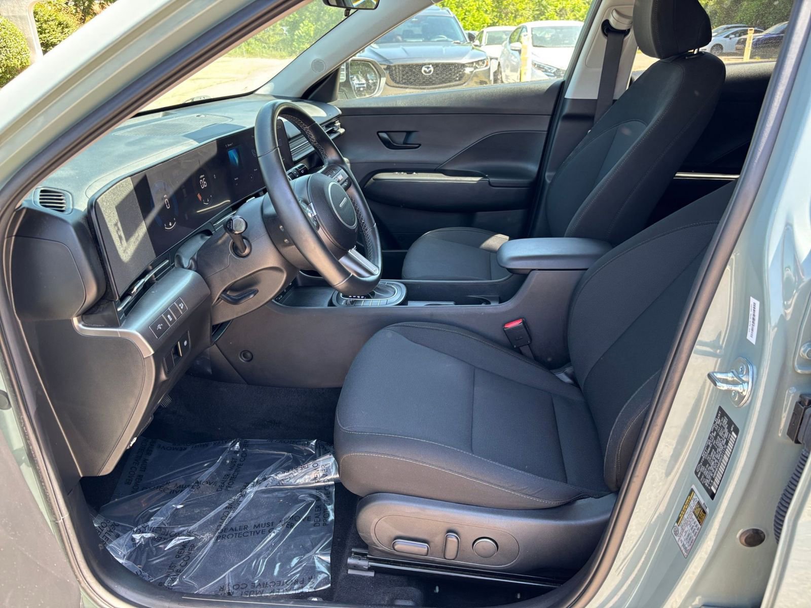 Used 2025 Hyundai Kona SEL image 27