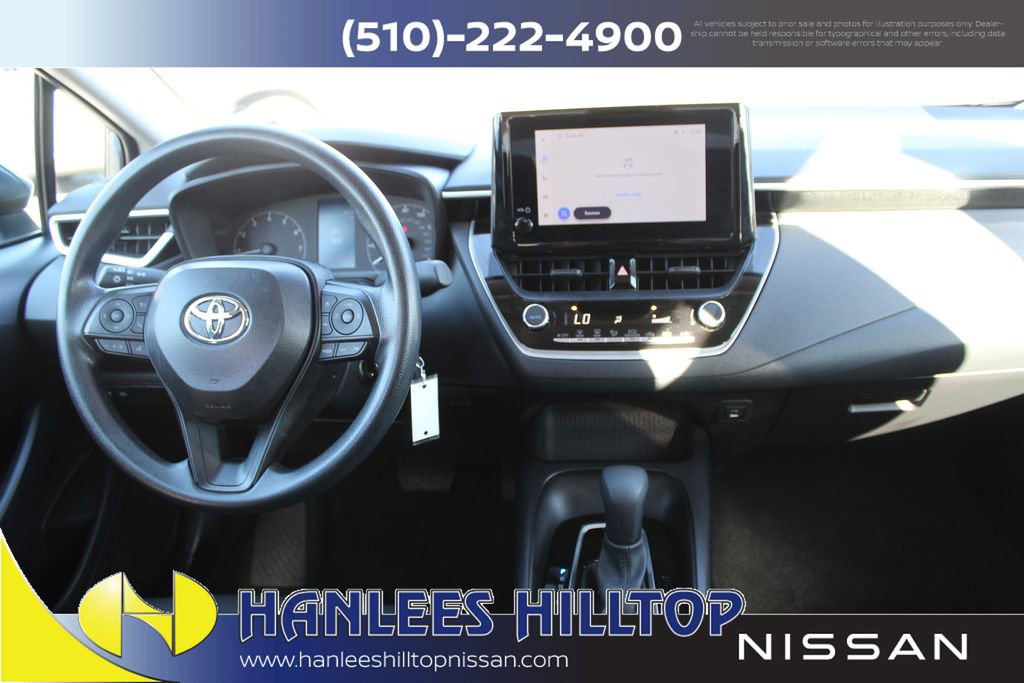 Used 2025 Toyota Corolla LE image 16
