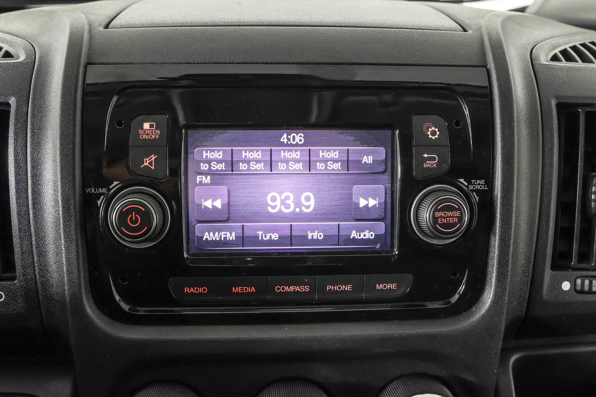 Used 2019 RAM ProMaster 1500 w/ Interior Convenience Group image 30