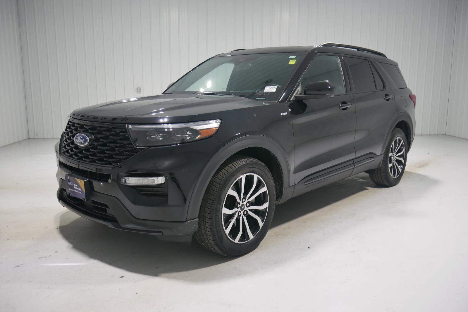 Certified 2022 Ford Explorer ST-Line w/ Class IV Trailer Tow Package