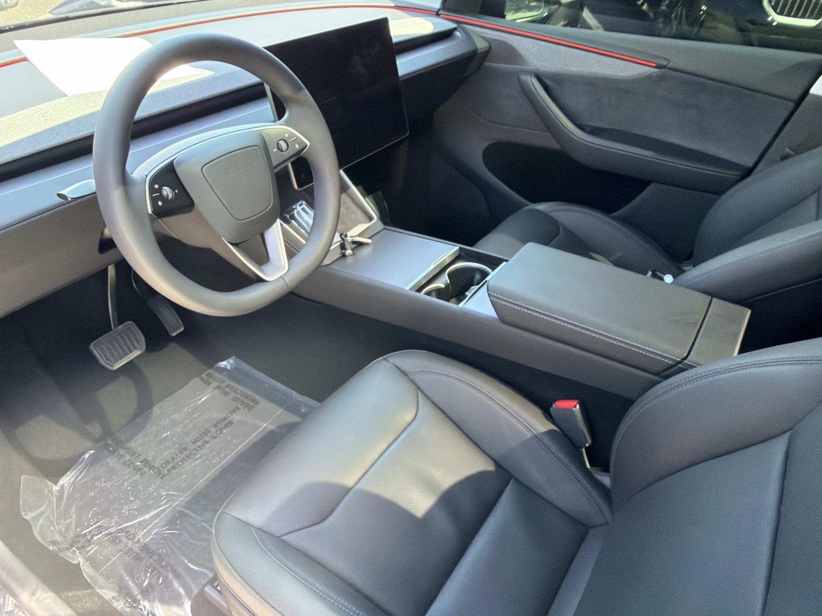 Used 2026 Tesla Model Y AWD image 29