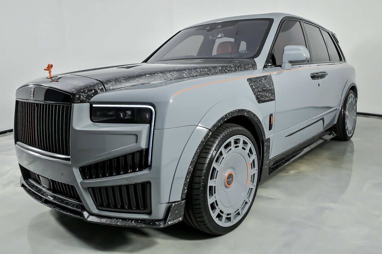 Used 2023 Rolls-Royce Cullinan AWD/4WD image 8