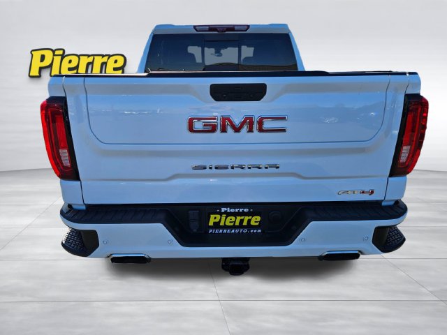Used 2021 GMC Sierra 1500 AT4 w/ Technology Package AWD/4WD image 4