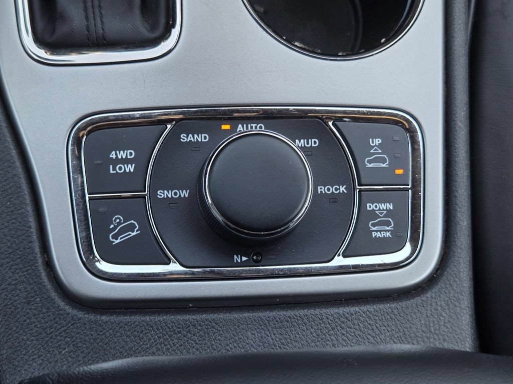 Used 2018 Jeep Grand Cherokee High Altitude AWD/4WD image 22