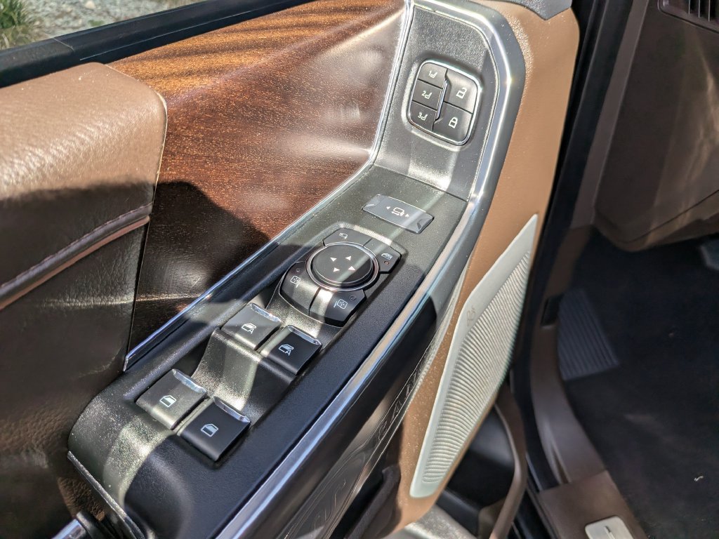 Certified 2024 Ford F350 King Ranch AWD/4WD image 23
