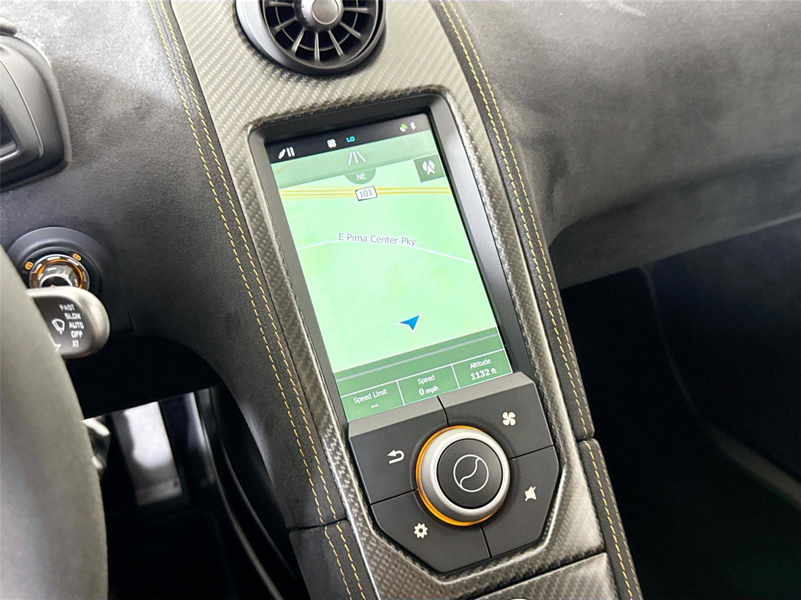 Used 2016 McLaren 675LT Base image 18