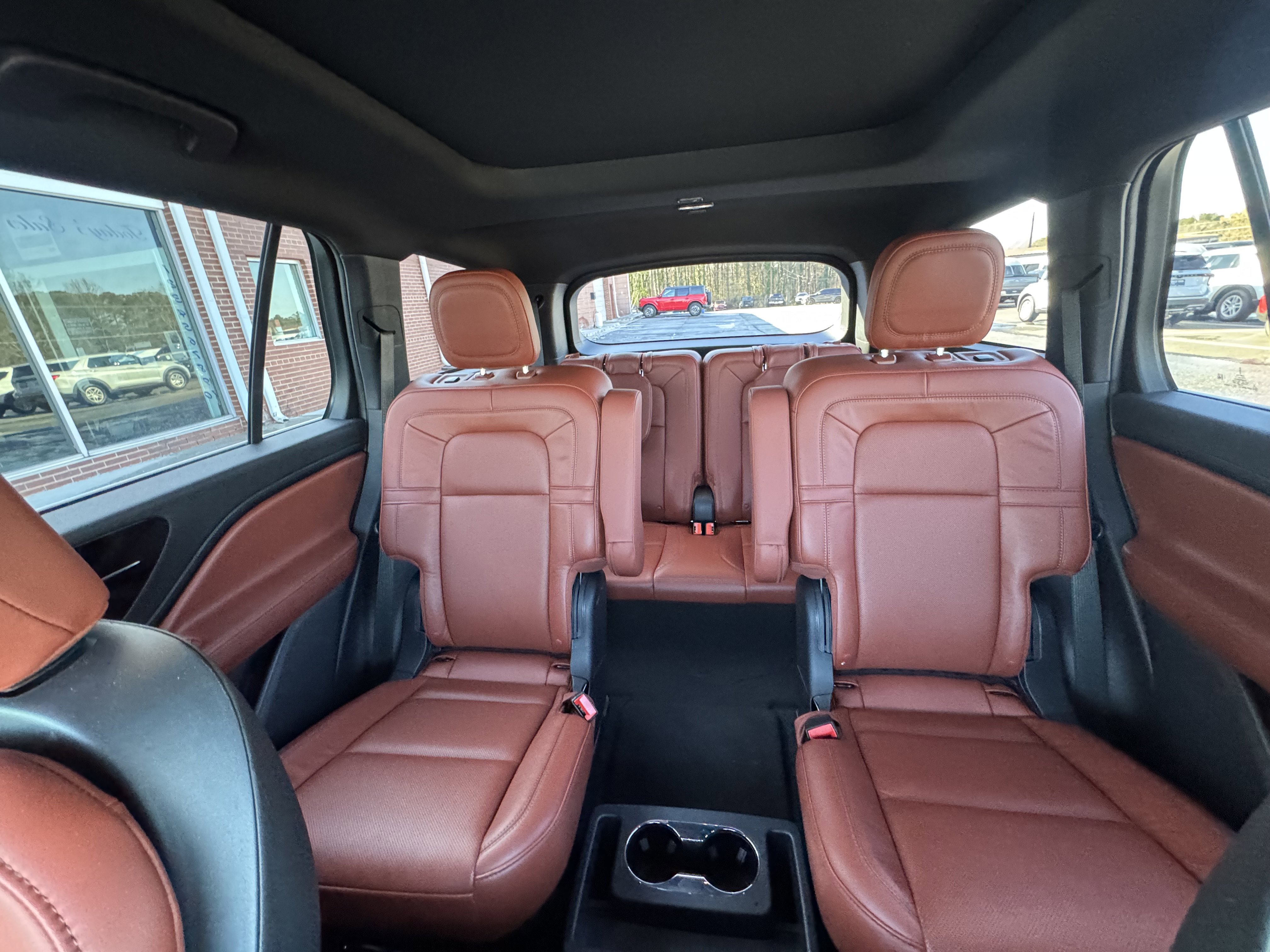 Used 2025 Lincoln Aviator Reserve w/ Illumination Package image 11