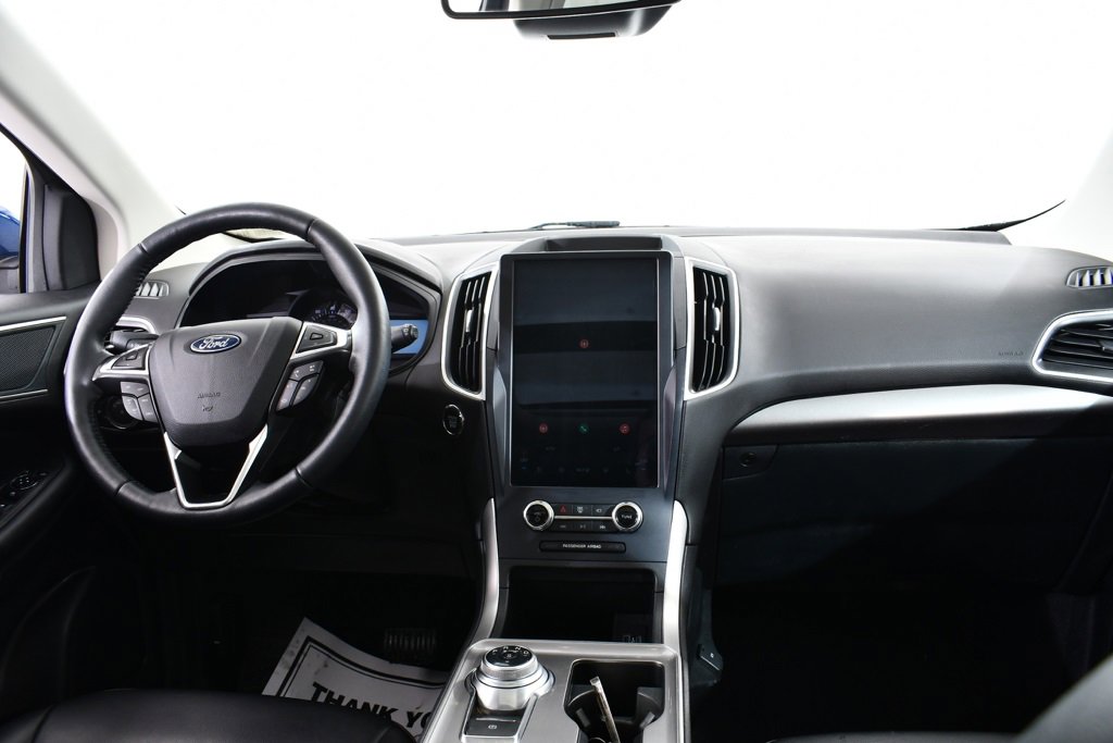 Used 2024 Ford Edge SEL w/ Convenience Package image 7