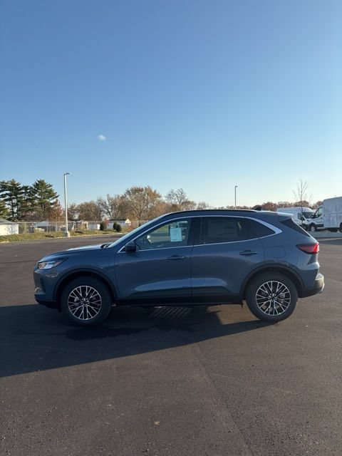 New 2026 Ford Escape SE FWD image 5
