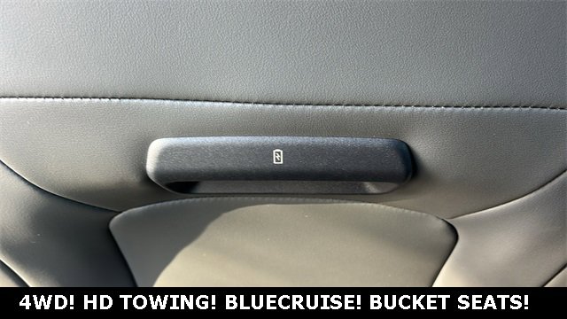 New 2025 Ford Expedition Active image 25