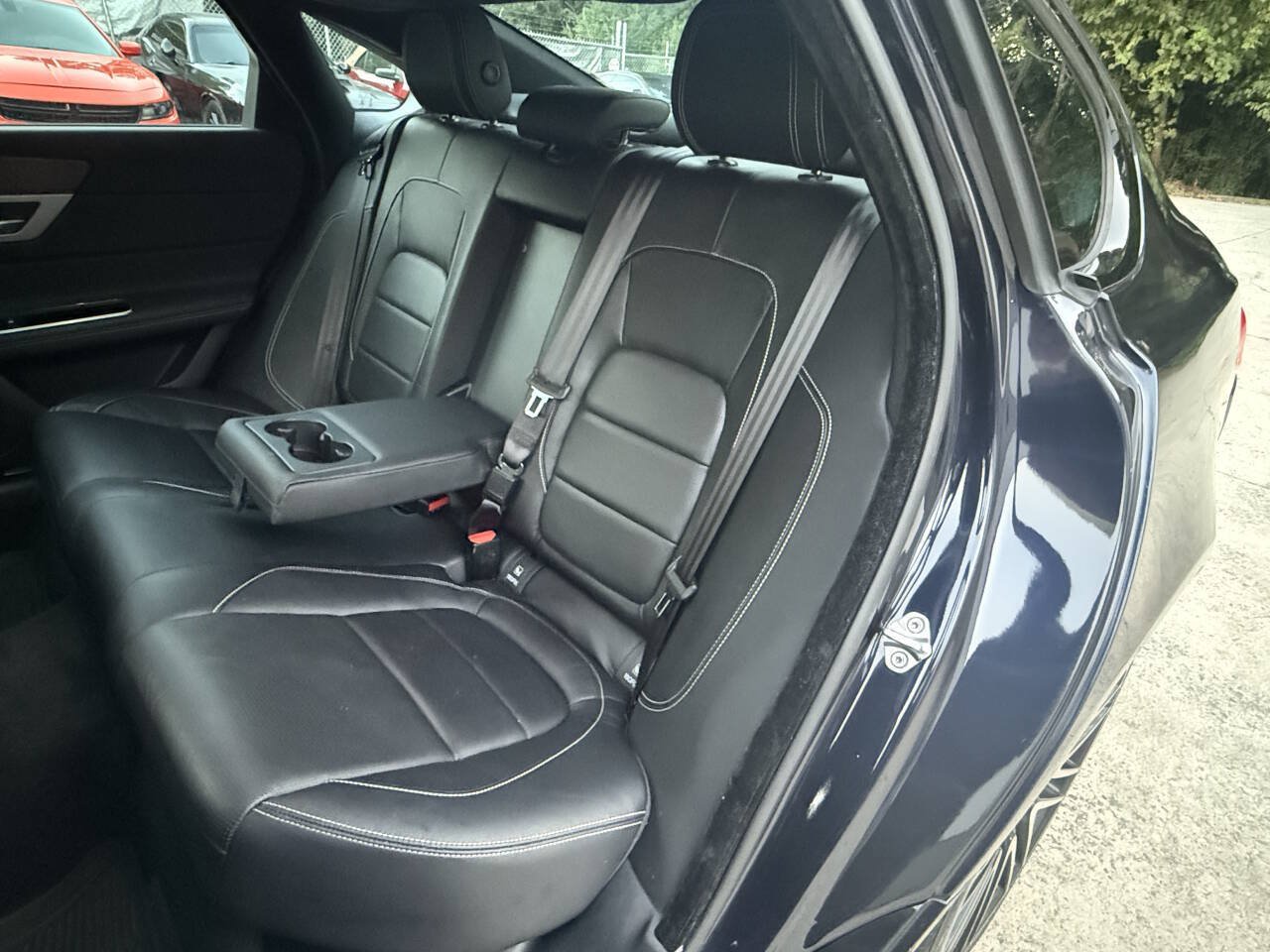 Used 2018 Jaguar XF R-Sport AWD/4WD image 22