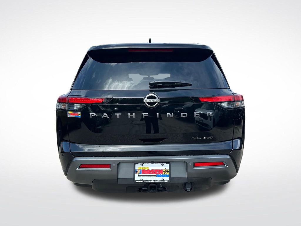 New 2026 Nissan Pathfinder SL w/ SL Premium Package image 4