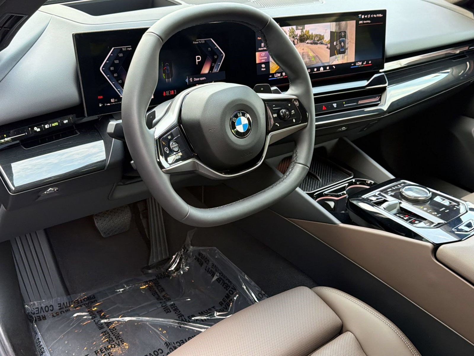 Used 2026 BMW 530i xDrive AWD/4WD image 4
