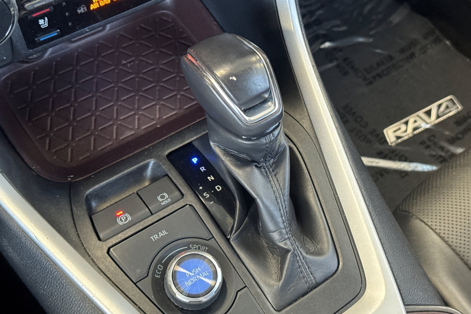 Certified 2024 Toyota RAV4 Limited AWD/4WD image 20